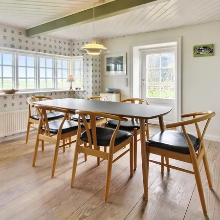 Ingulf - 18km From The Sea By Interhome Bredebro
