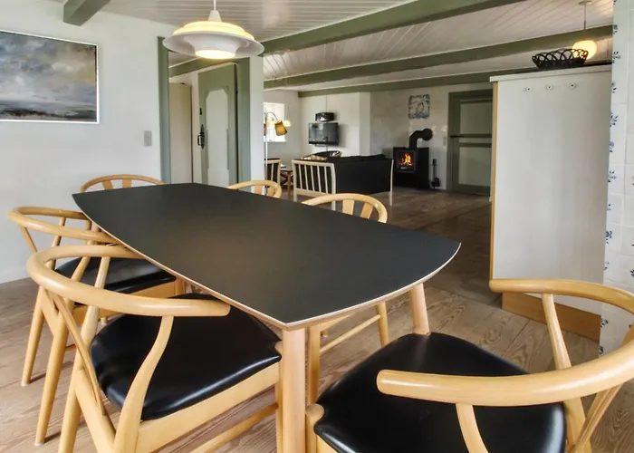 Ingulf - 18km From The Sea By Interhome *